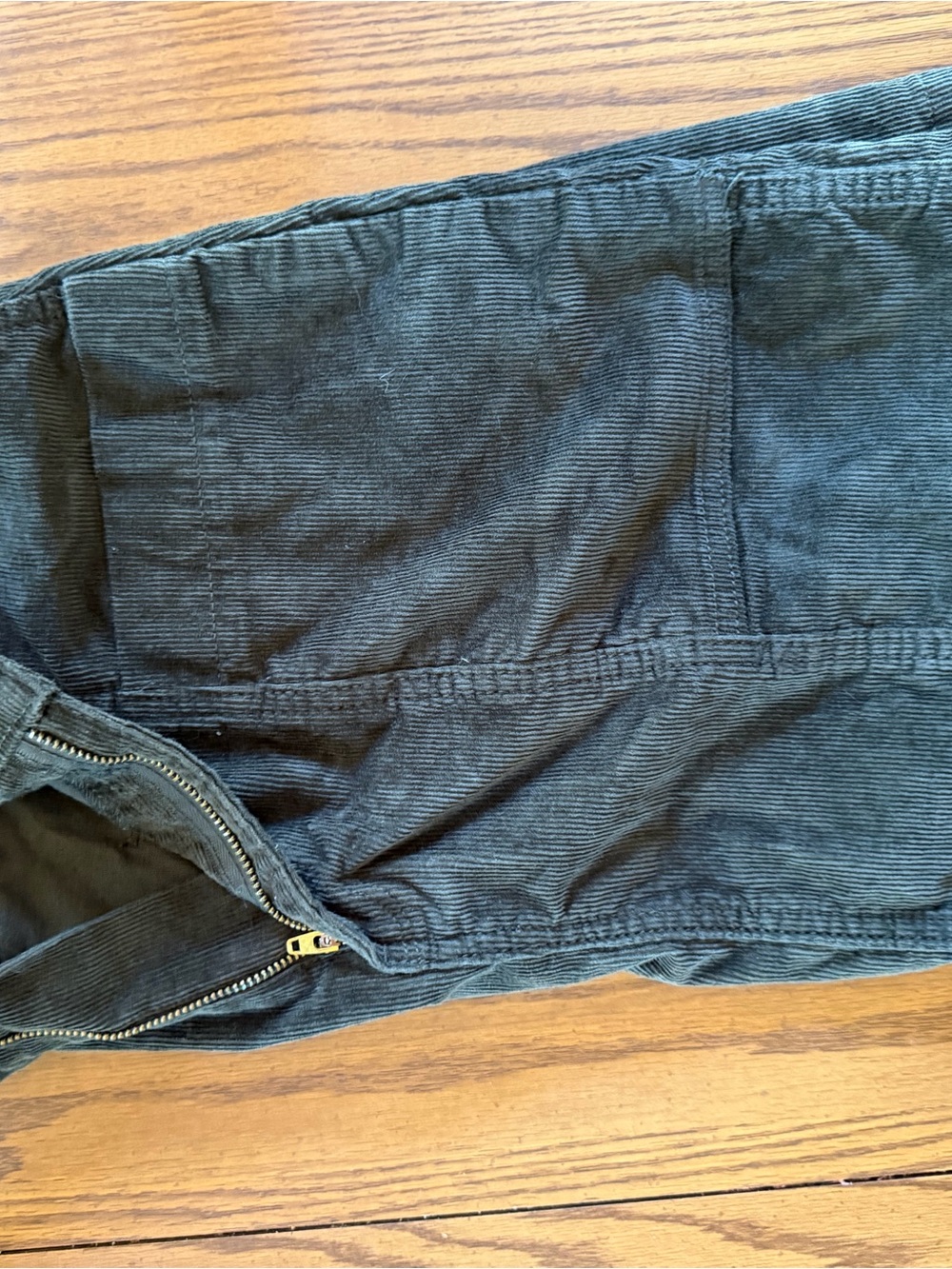 Old Navy Dark Green Corduroy Mini Skirt - Picture 2 of 2